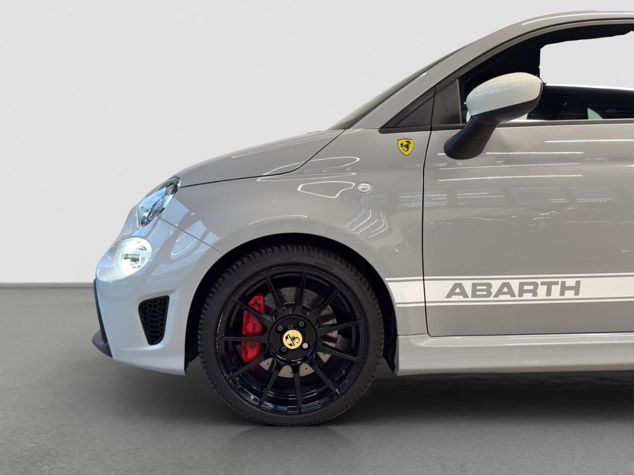 Abarth 595 1.4 Turbo T-Jet 180 CV Esseesse