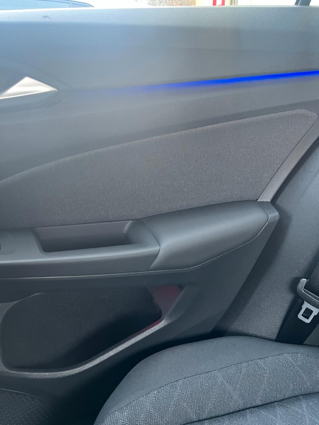 Volkswagen Golf 1.0 TSI EVO 08/2022**km 85325**