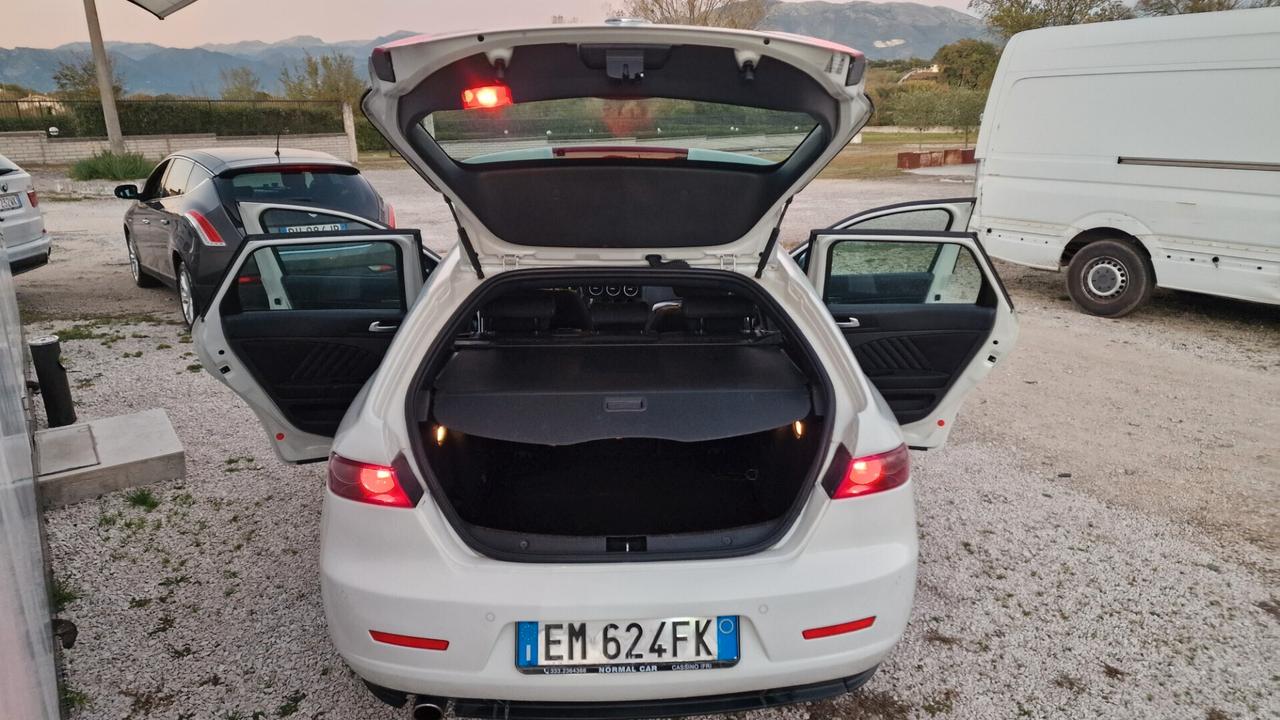 Alfa Romeo 159 2.0 JTDm 136 CV S.W Super - 2012