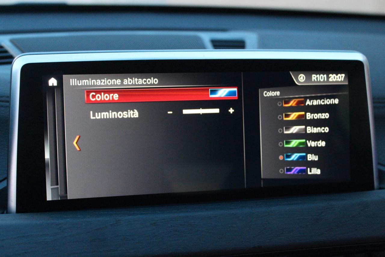 BMW X1 sDrive18d xLine *PELLE *LUCI AMBIENTE