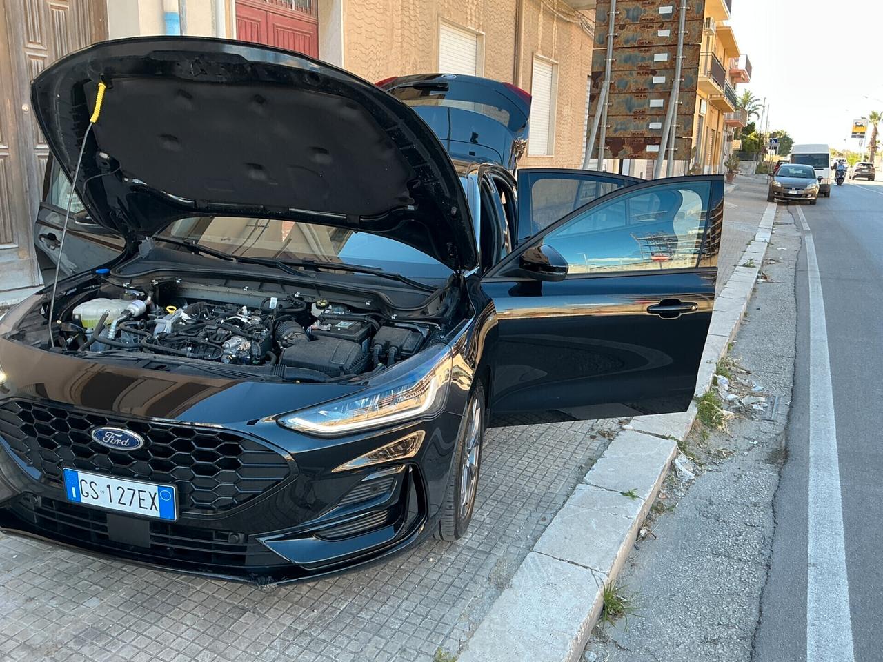 Ford Focus 1.0 EcoBoost Hybrid 125 CV SW ST-Line