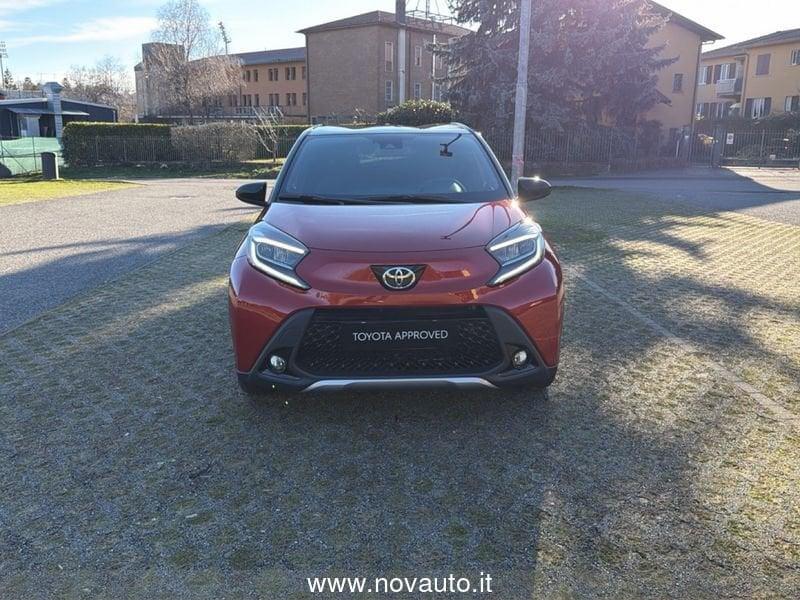 Toyota Aygo X 1.0B (72 CV) Lounge S-CVT