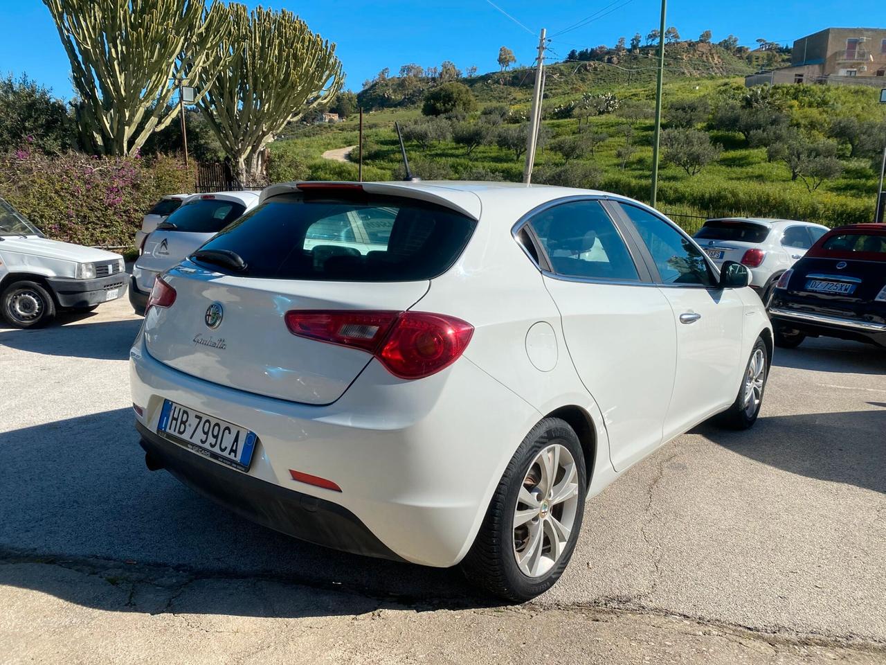 Alfa Romeo Giulietta 1.6 JTDm-2 105 CV Exclusive