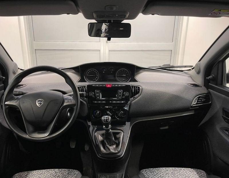 Lancia Ypsilon 1.2 69 CV 5 porte S&S Elefantino Blu