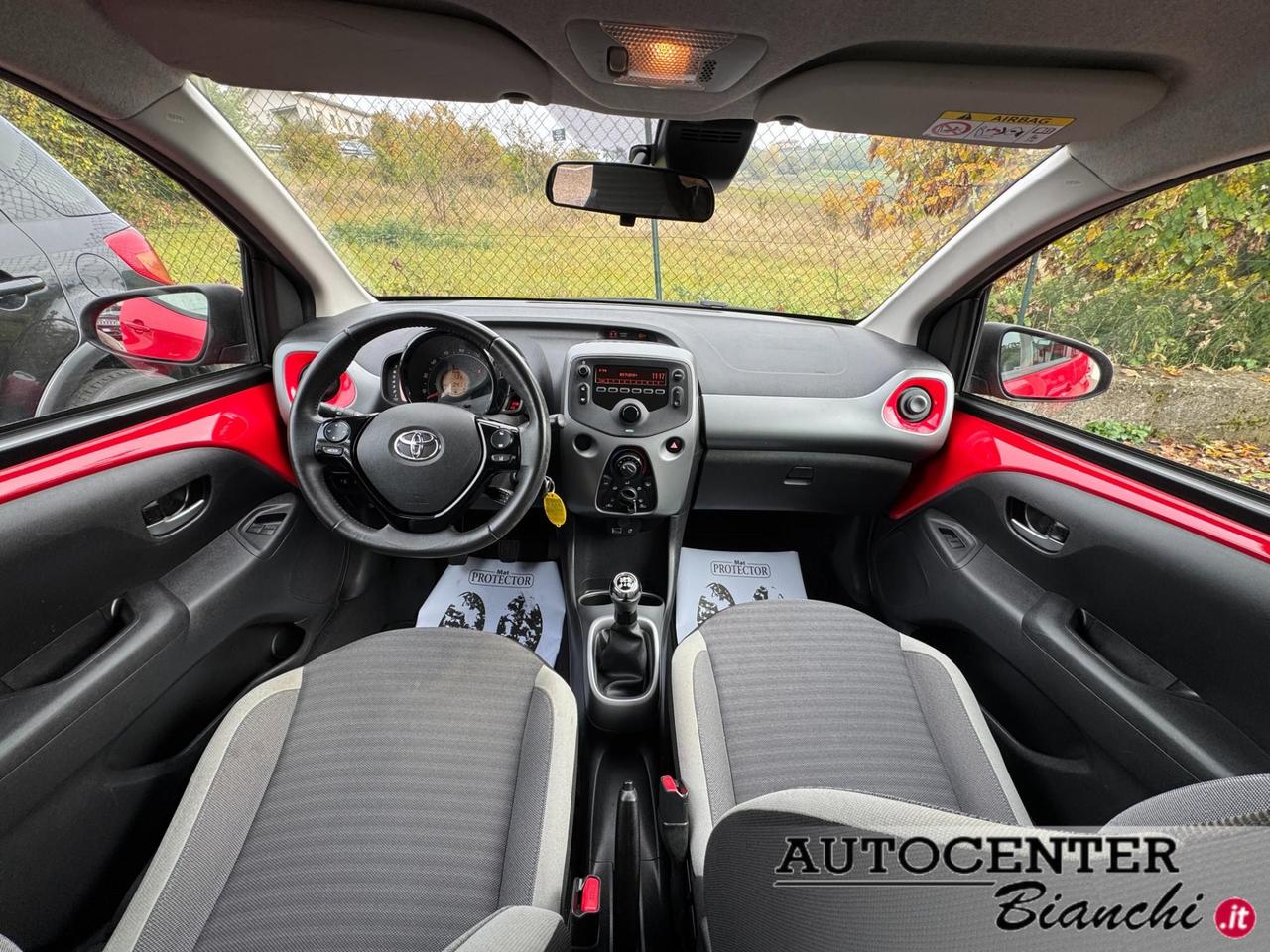 Toyota Aygo 5 Porte Aygo 5p 1.0 x-cool 72cv
