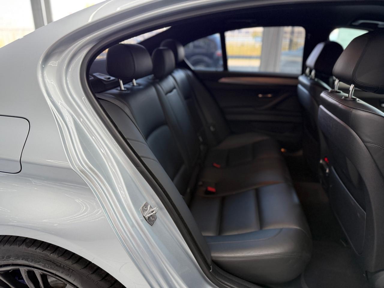 Bmw M5 4.4 V8 Accettiamo permute