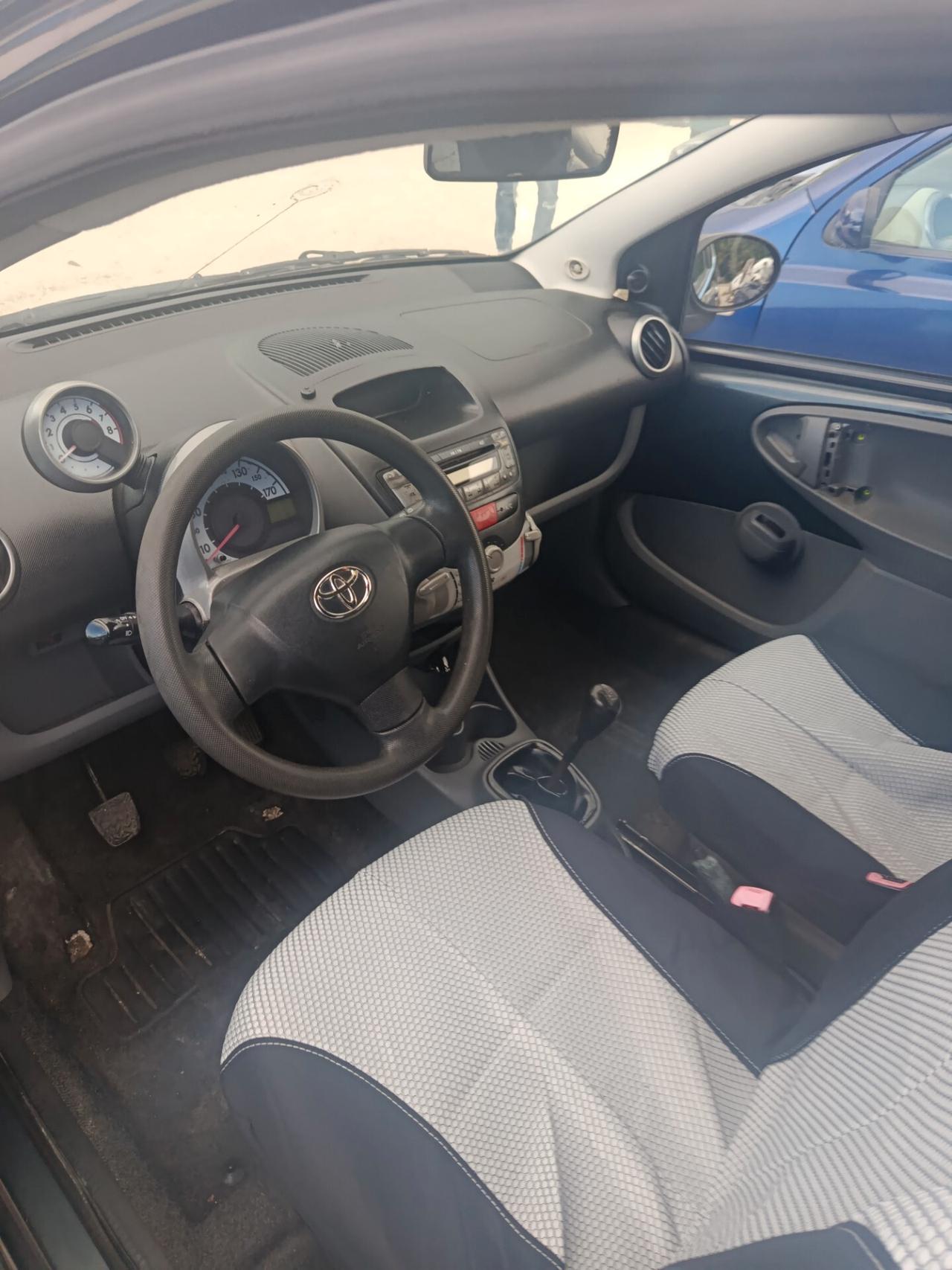 Toyota Aygo 1.0 12V VVT-i 3 porte