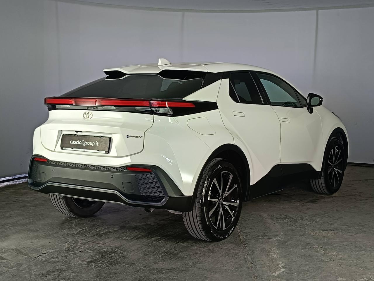 TOYOTA C-HR II 2023 - C-HR 2.0 phev Trend eco fwd e-cvt