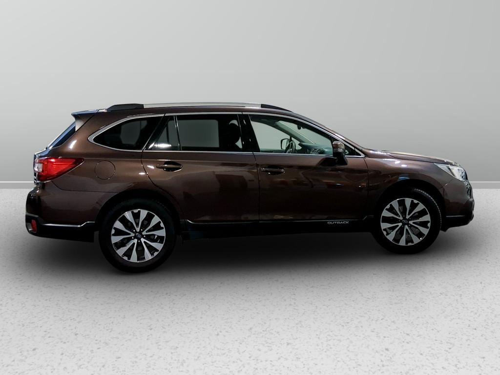 Subaru Outback 2.0d Unlimited lineartronic my16