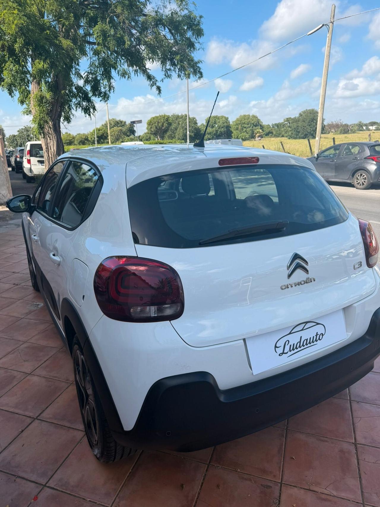 Citroen C3 PureTech 83 S&S Plus