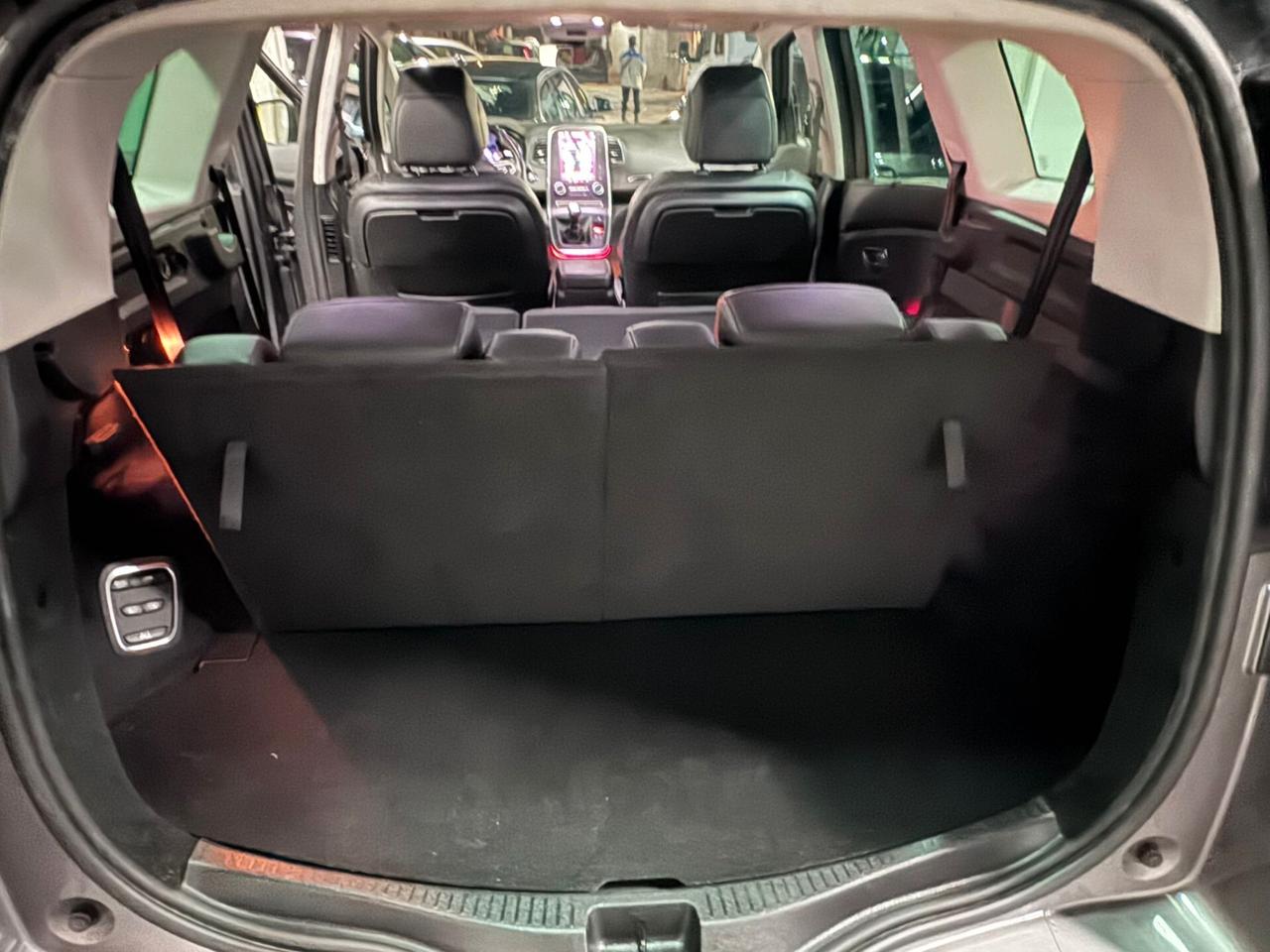 Renault Grand Scenic dCi 8V 110 CV EDC Energy Intens 7 POSTI