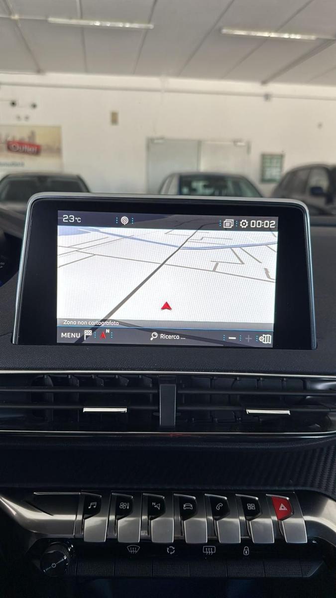 PEUGEOT - 3008 - BlueHDi 130 EAT8 S&S Business
