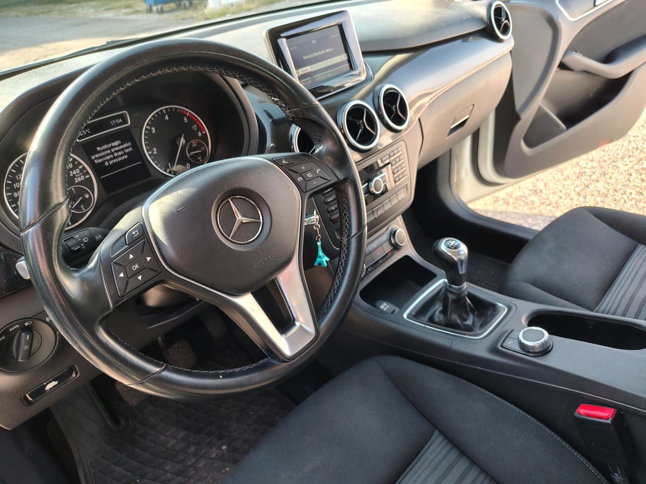 Mercedes-benz B 180 CDI Premium