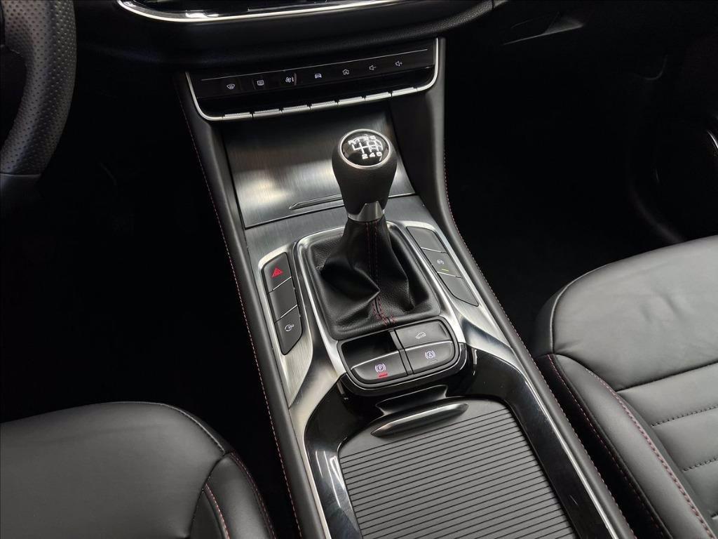 MG HS 1.5 t Luxury del 2024