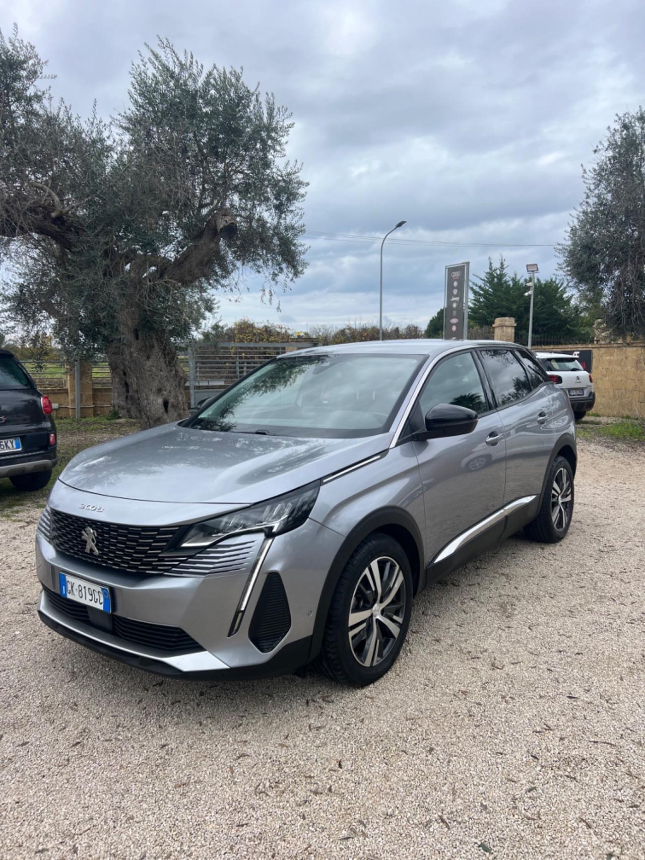 Peugeot 3008 BlueHDi 130 S&S Allure color titanio km 63000!!