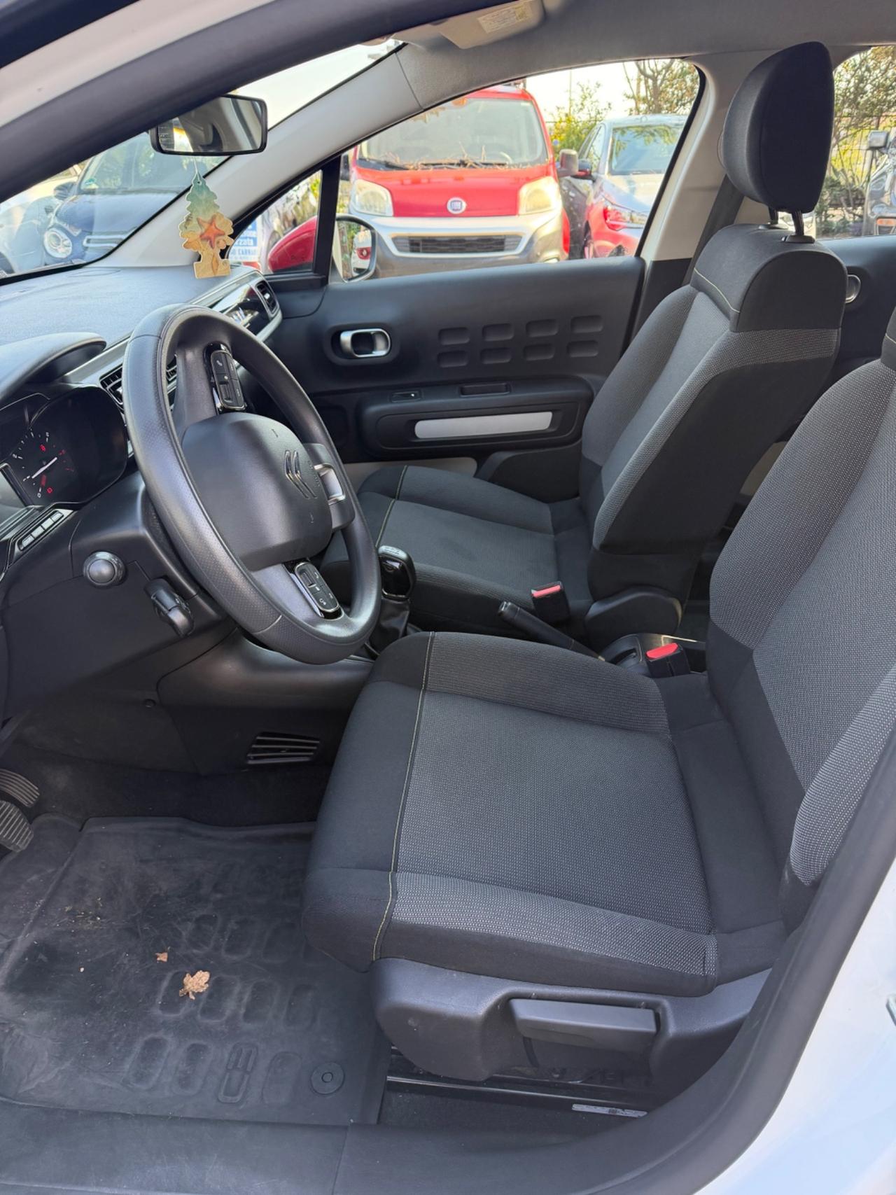 Citroen C3 83cv Benzina 5 porte Shine Navi bicolor pdc