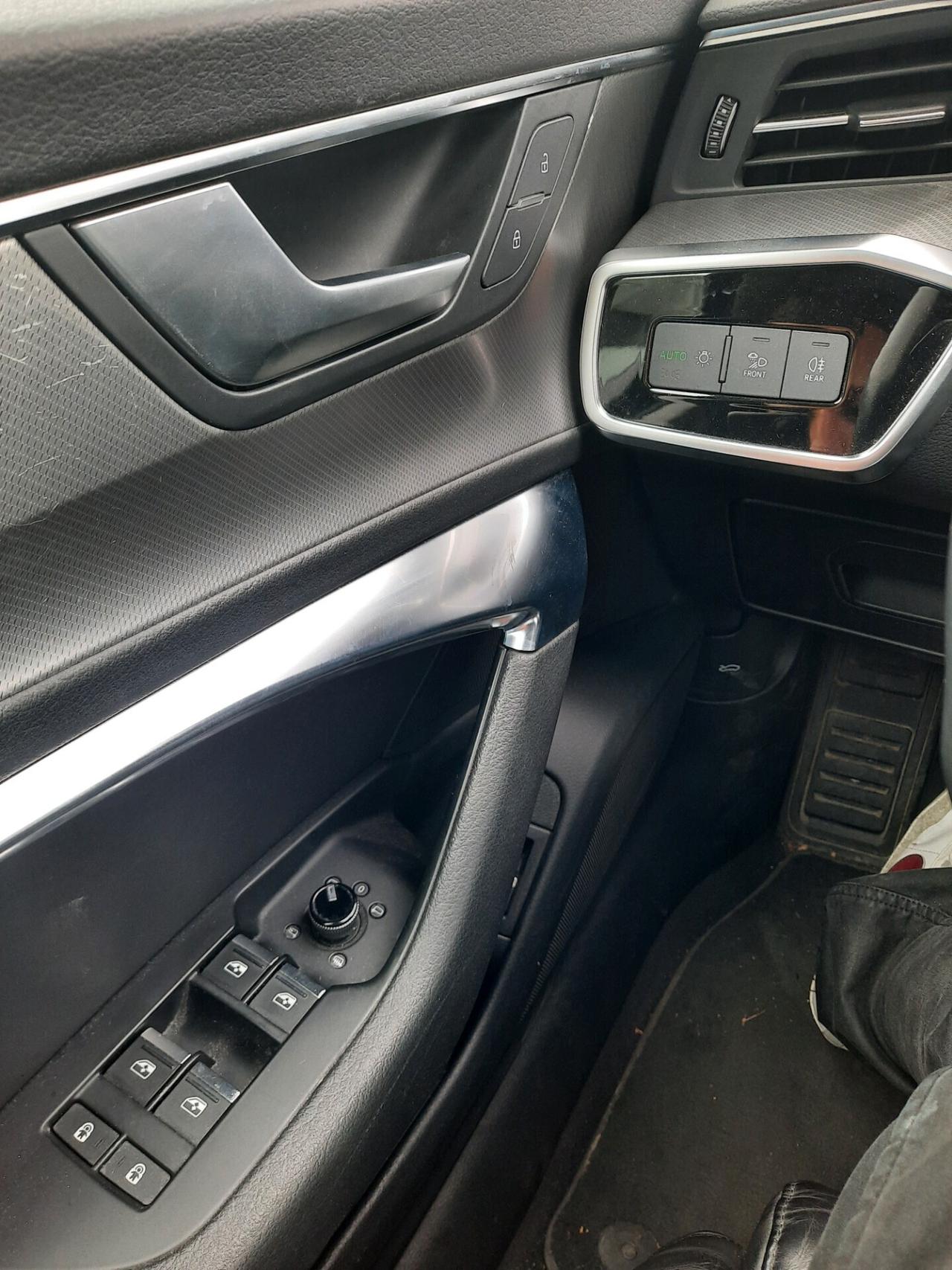 Audi A6 Avant 40 2.0 TDI S tronic Business Design