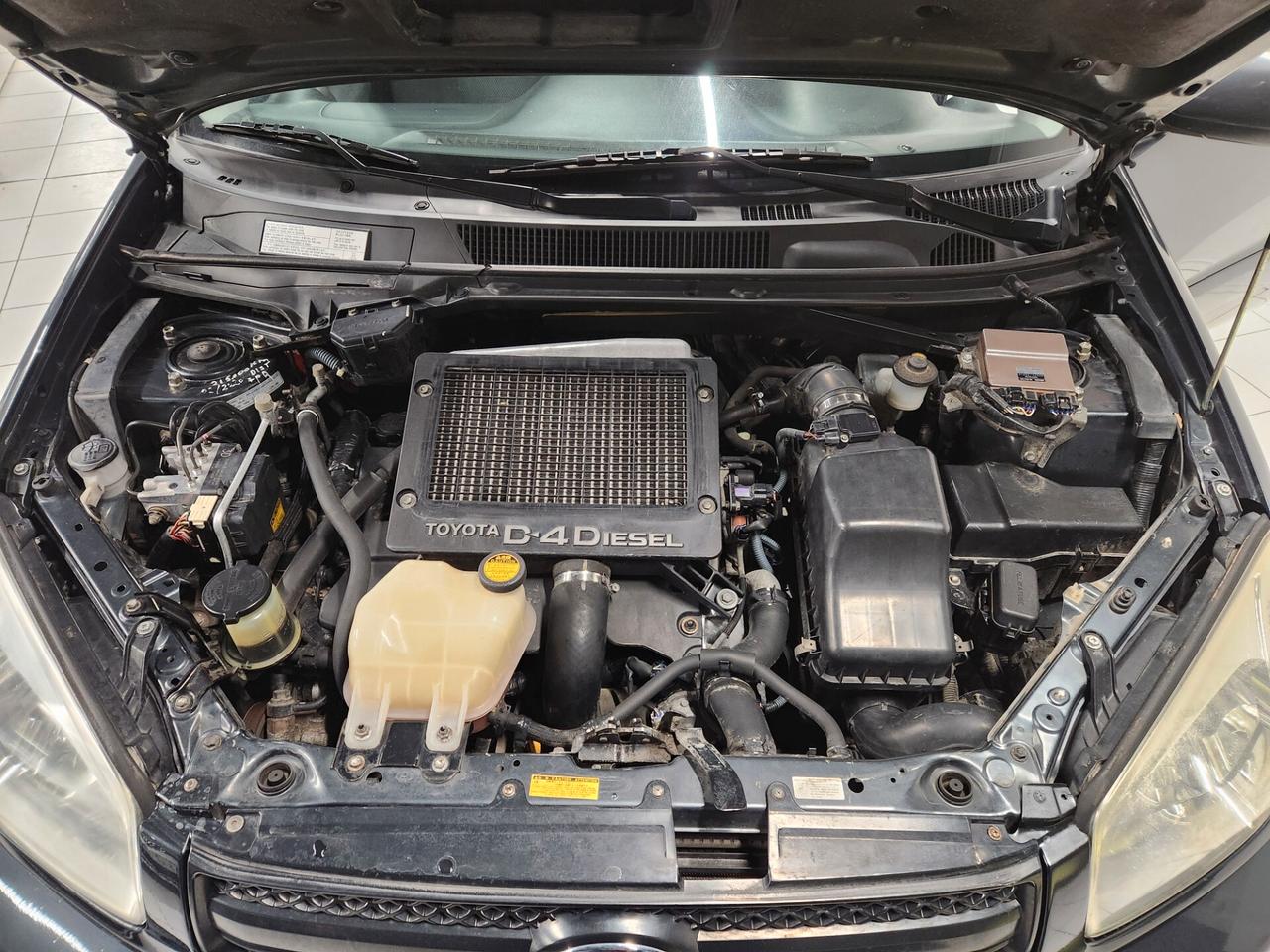 Toyota RAV 4 RAV4 2.0 Tdi D-4D cat 5 porte Sol