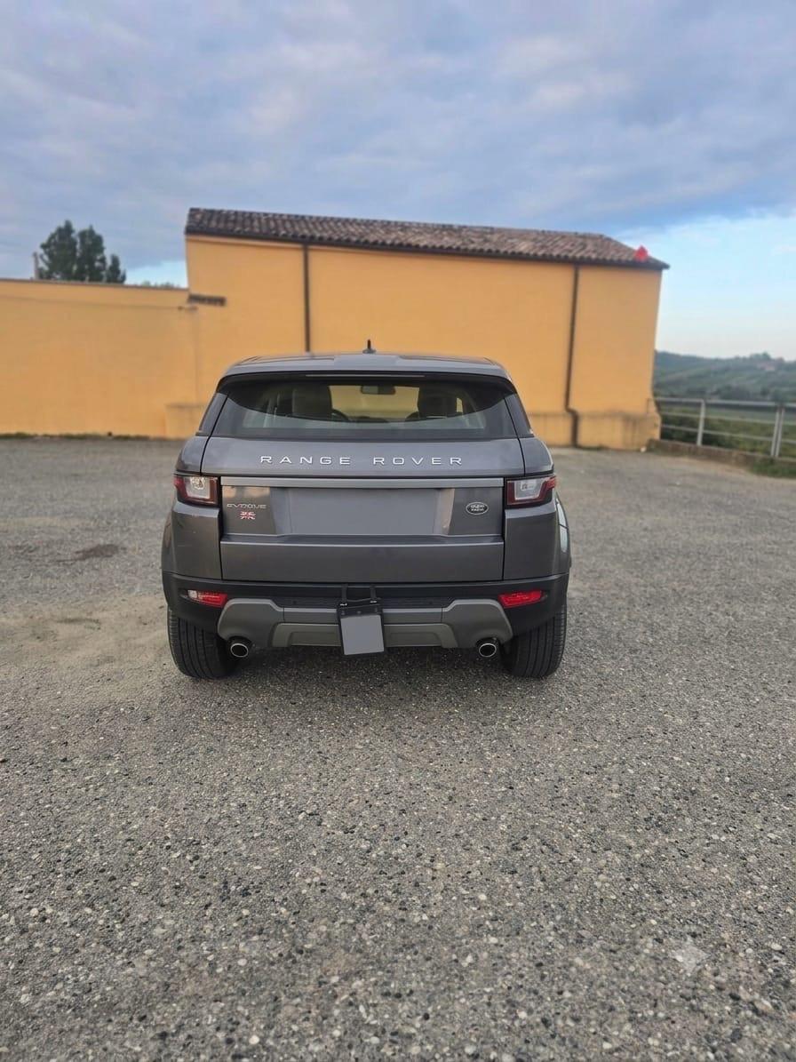 LAND ROVER RANGE ROVER EVOQUE 2.0 TD4 SE 150 CV AUTOMATICA – 55.390 KM CERTIFICATI