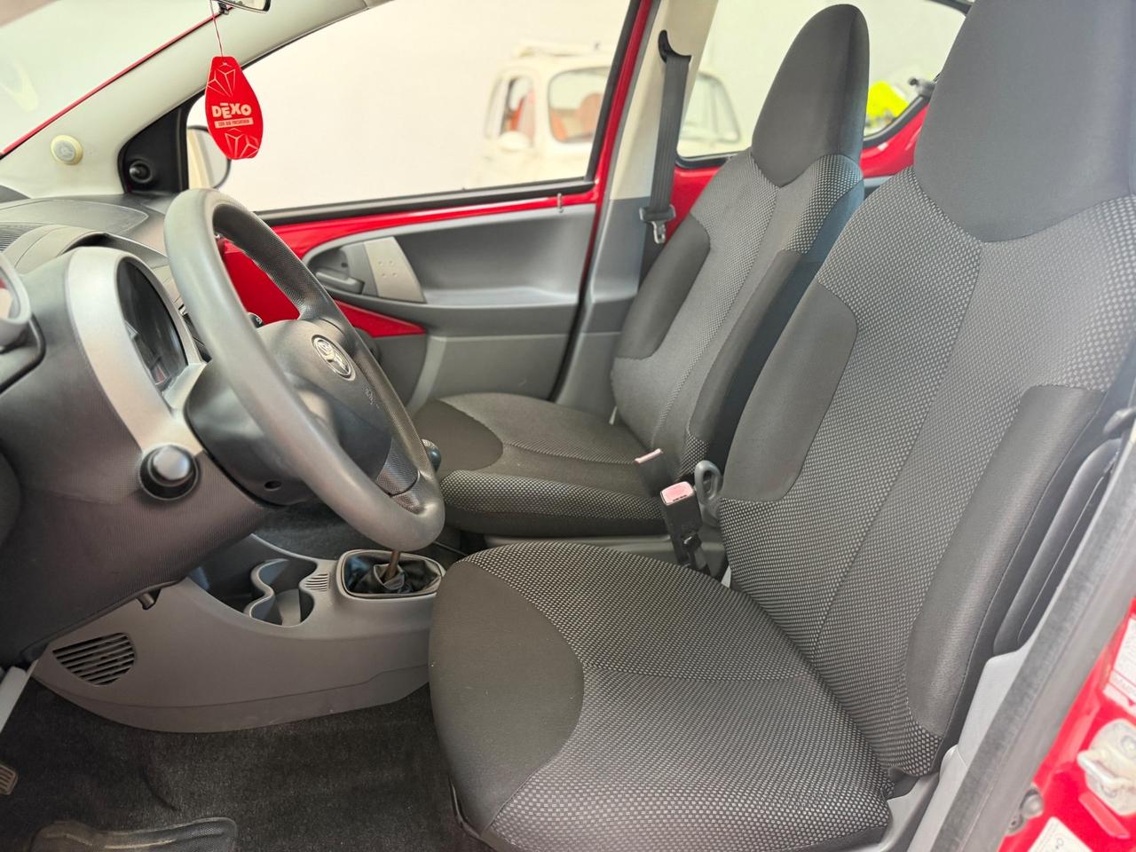 Toyota Aygo 1.0 12V VVT-i 5 porte Now