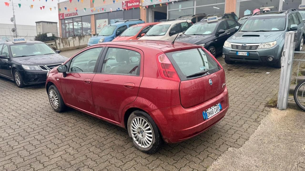 Fiat G.PUNTO 2006 1.2 B/GPL 75.000KM