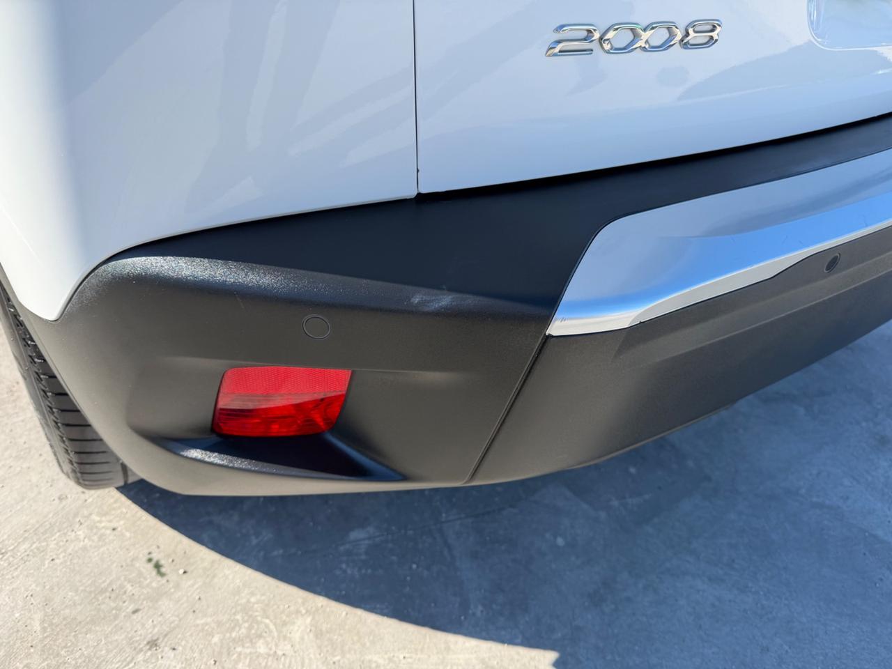 Peugeot 2008 BlueHDi 130 S&S EAT8 Allure