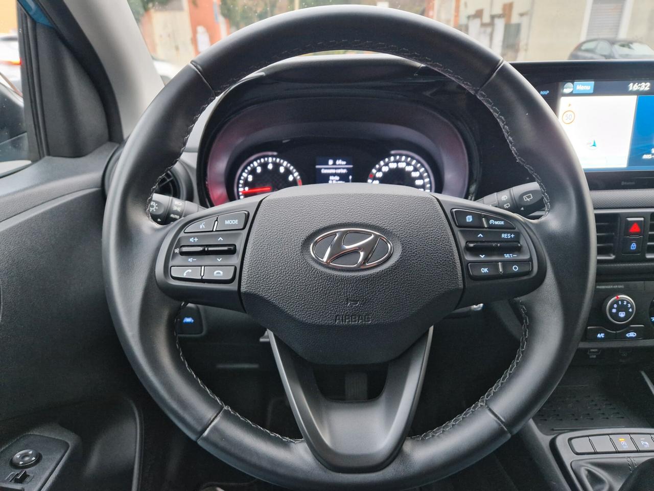 Hyundai i10 1.0 67CV "SOLO 27.700 km" Carplay, Telecam., ADAS