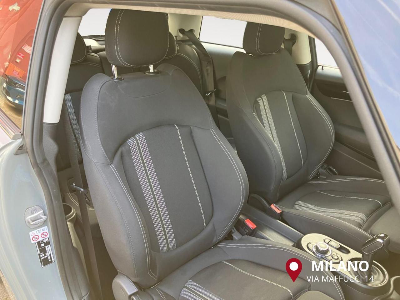 MINI Cooper SE Essential