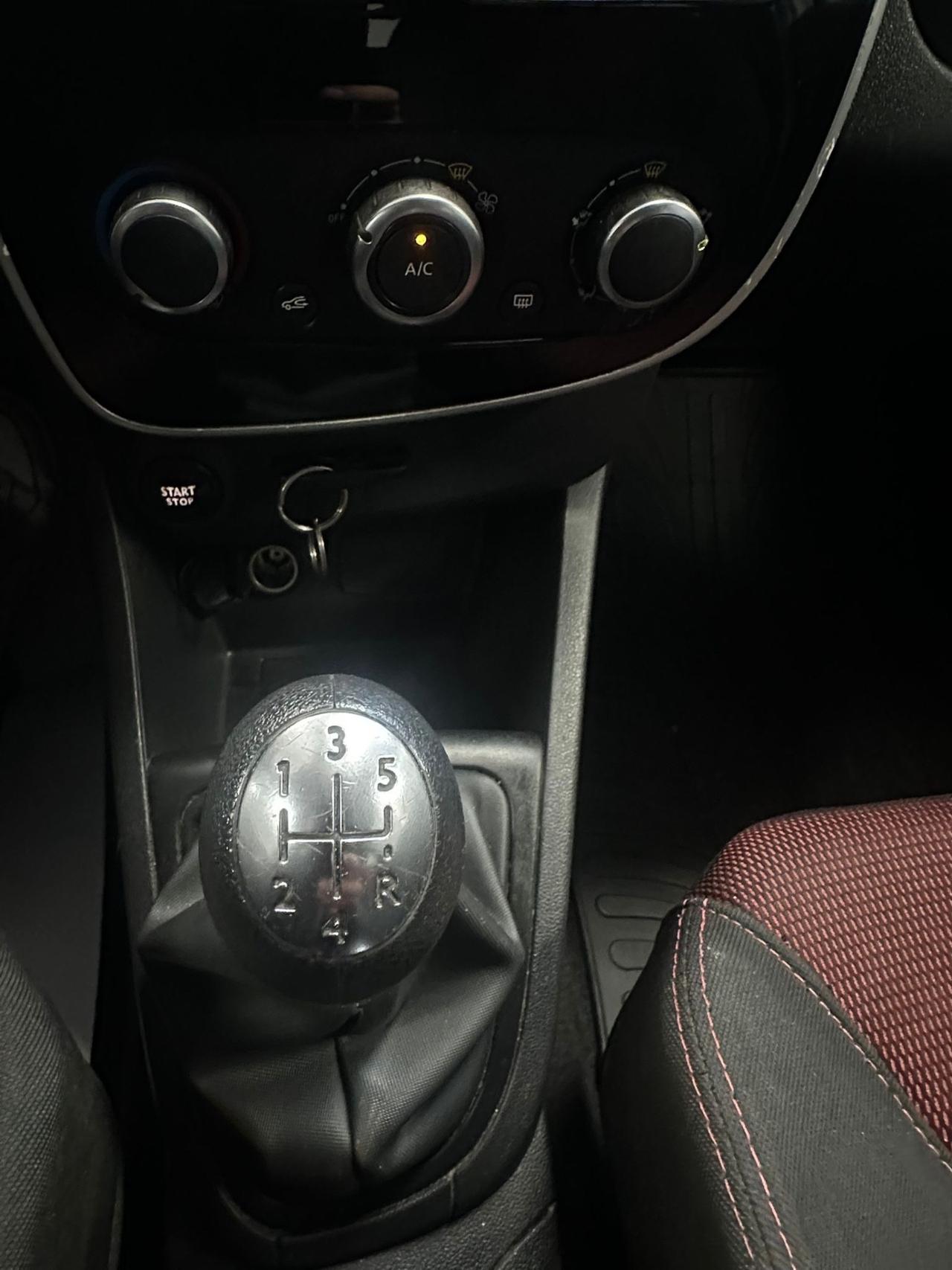 Renault Clio 1.2 75 CV 5P. Duel Navi Ok Neopatentati