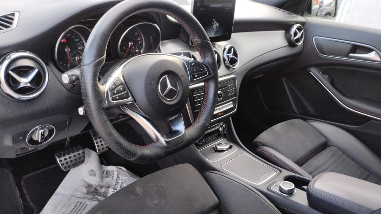Mercedes-benz CLA 200 d Automatic Premium