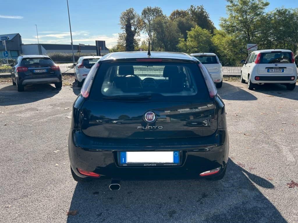 Fiat Punto 1.3 MJT II 75 CV 5 porte Young