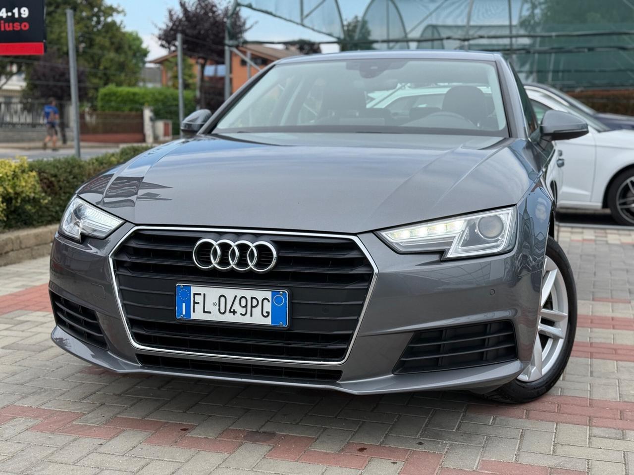 Audi A4 2.0 TDI BERLINA 150 CV ultra S tronic Sport