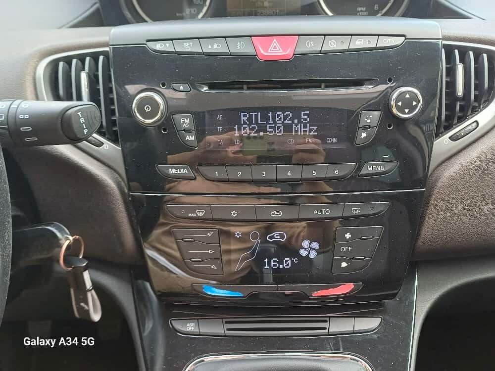 Lancia Ypsilon 1.3 MJT 16V 95 CV 5 porte S&S Platinum