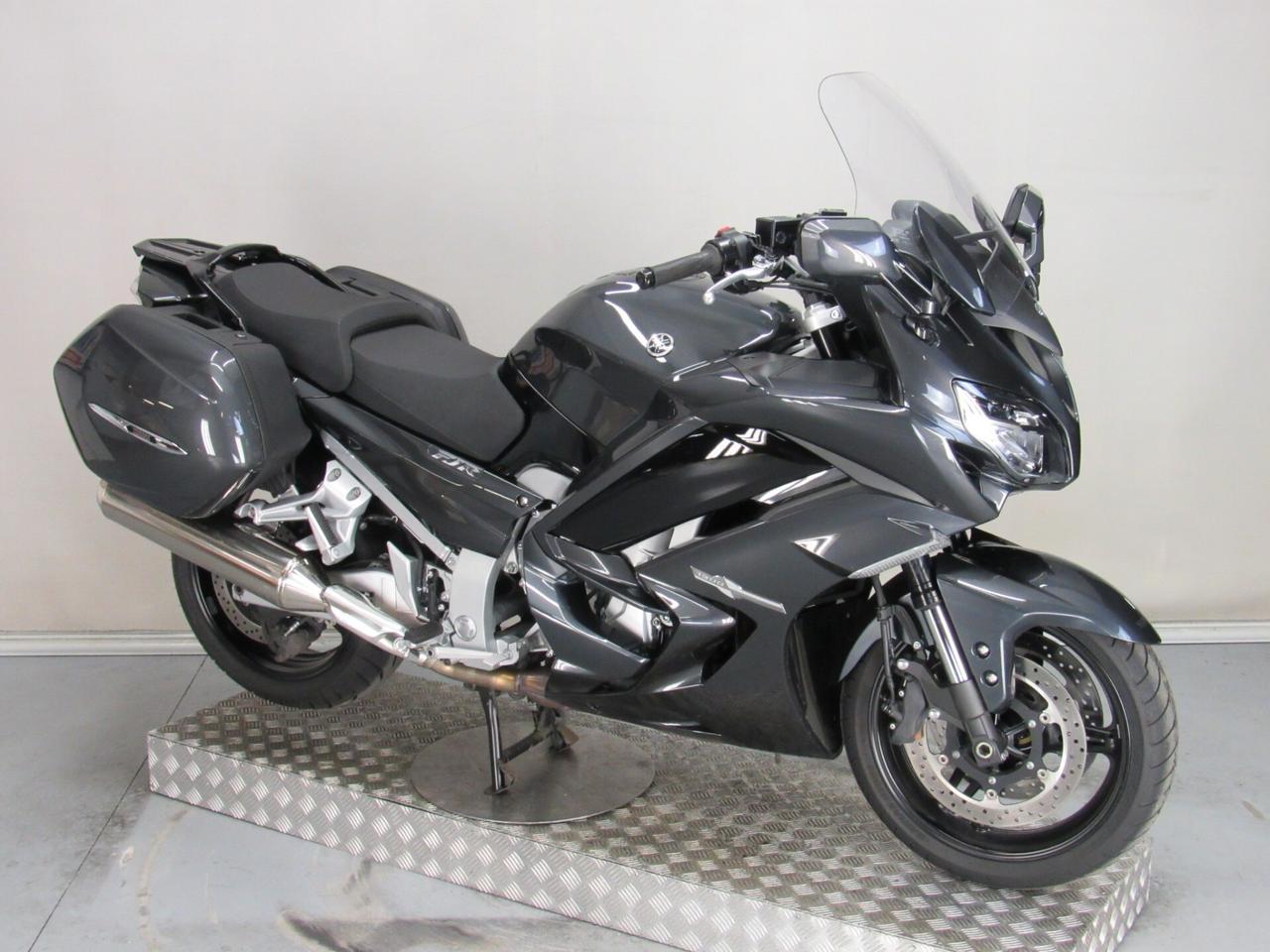 Yamaha FJR 1300 ABS AE SOSPENSIONI ELETTRONICHE 6 MARCE