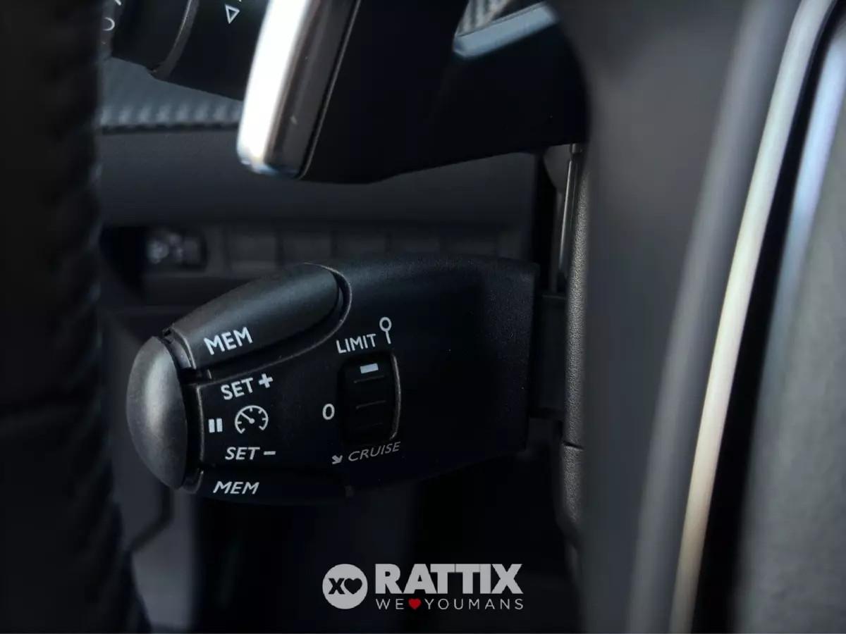 Peugeot 208 1.2 Hybrid 100CV Allure e-DCS6