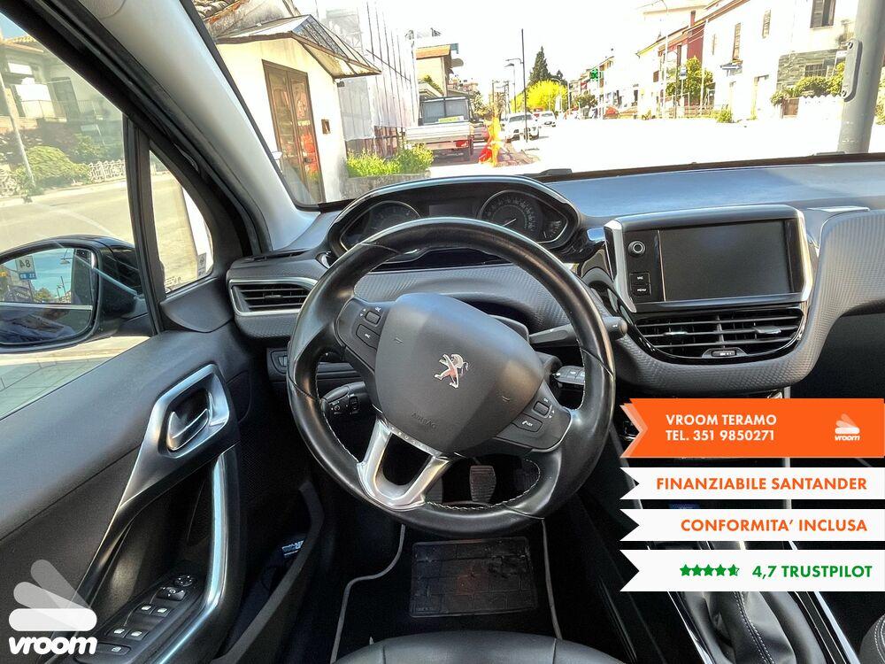 PEUGEOT 2008 BlueHDi 100 Allure