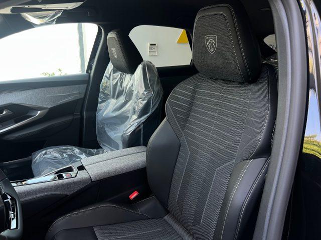 PEUGEOT 3008 Hybrid 145 e-DCS6 GT da?379,00 mensili
