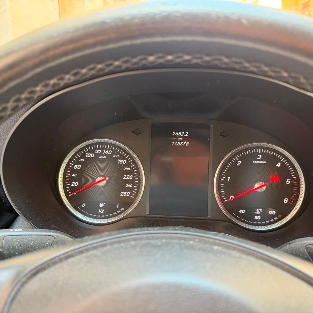 Mercedes C 180 d Auto Executive - 116CV