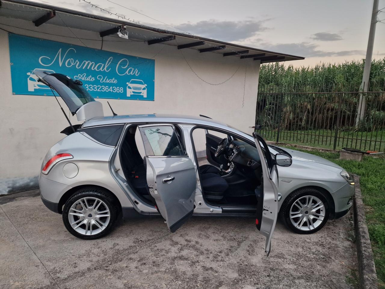 Lancia Delta 1.6 MJT DPF Gold - 2012
