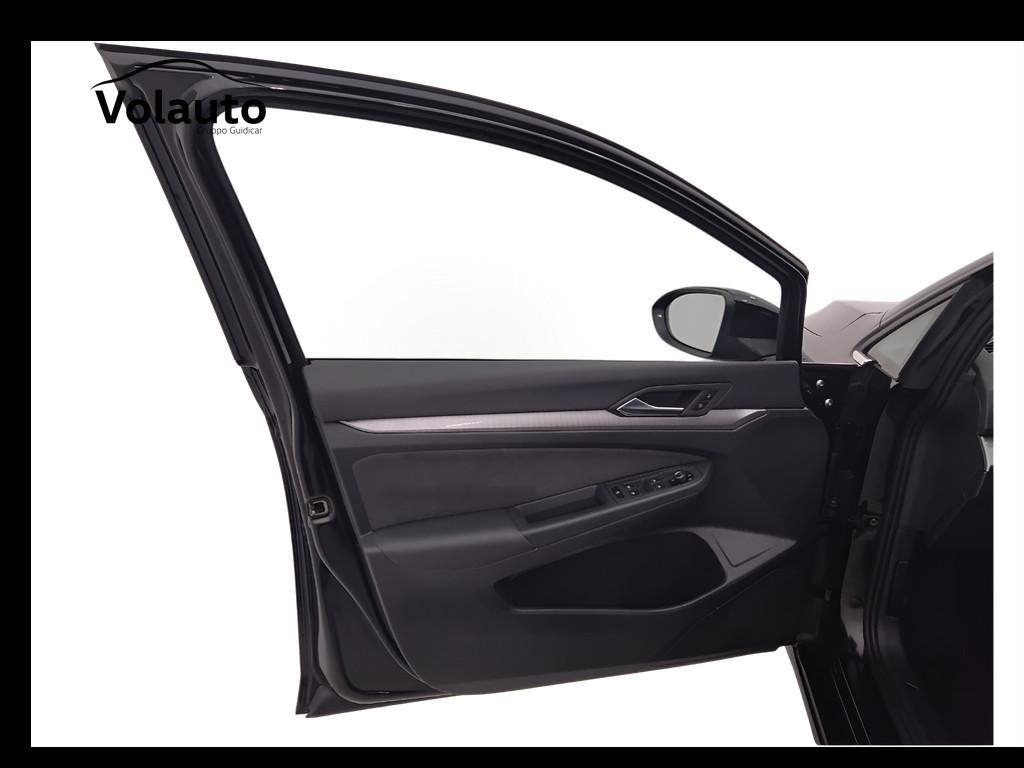 VOLKSWAGEN Golf VIII 2024 - Golf 2.0 tdi Style 150cv dsg