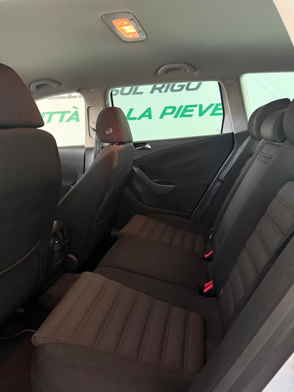 Volkswagen Passat 2.0 TDI DPF Var. DSG