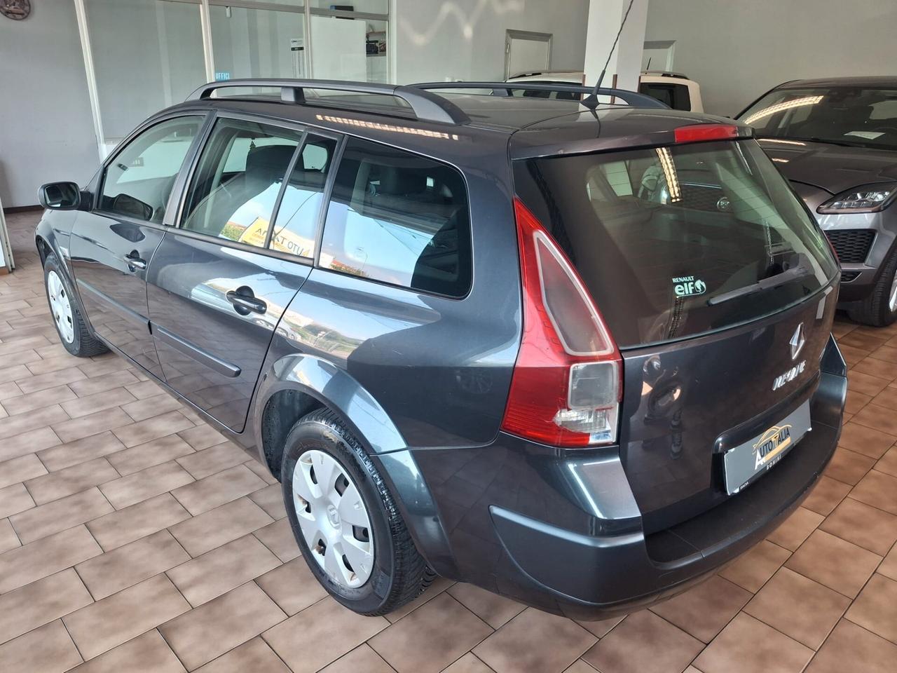 Renault Megane Grandtour 1.5 dci *NEOPATENTATI