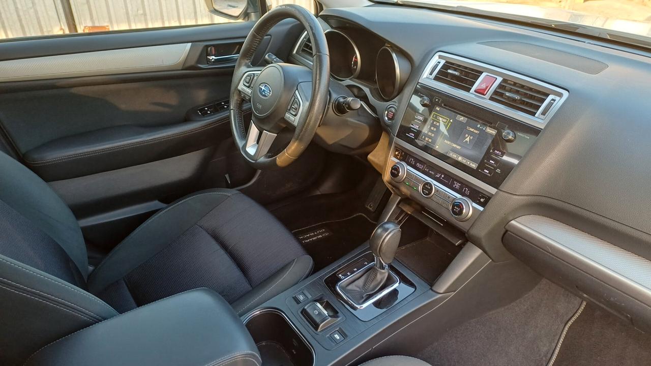 Subaru OUTBACK 2.0d Lineartronic Free