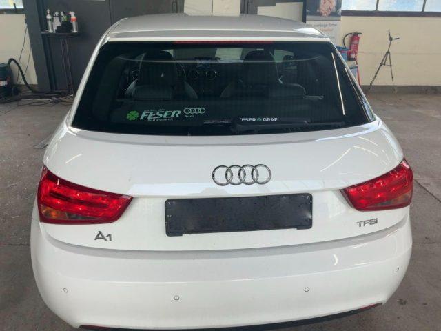 AUDI A1 1.2 TFSI S line edition