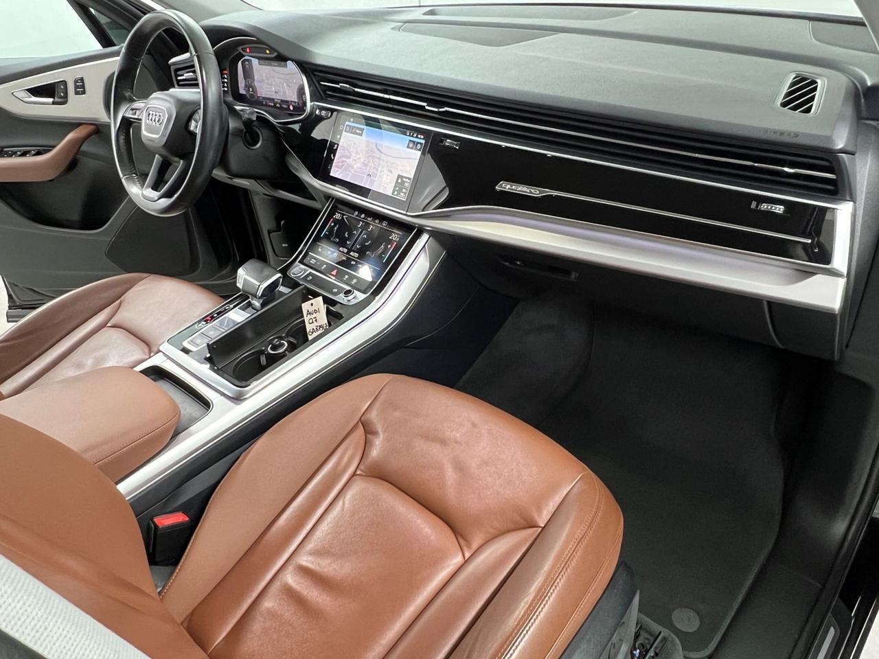 AUDI Q7 II 2019 Q7 50 3.0 tdi mhev Business quattro tiptronic