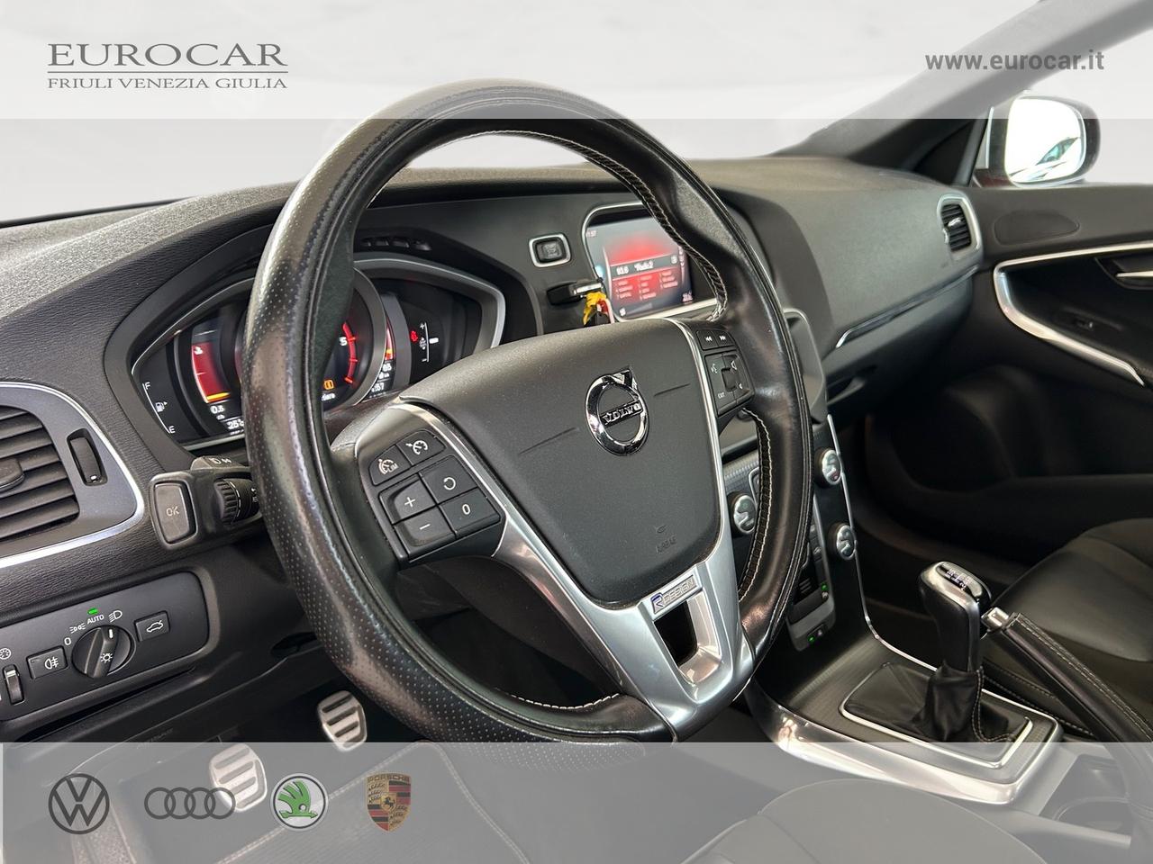 Volvo V40 2.0 d2 r-design