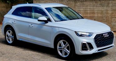 Audi Q5 40 Tdi Quattro 2.0 204Cv S-Tronic Sline