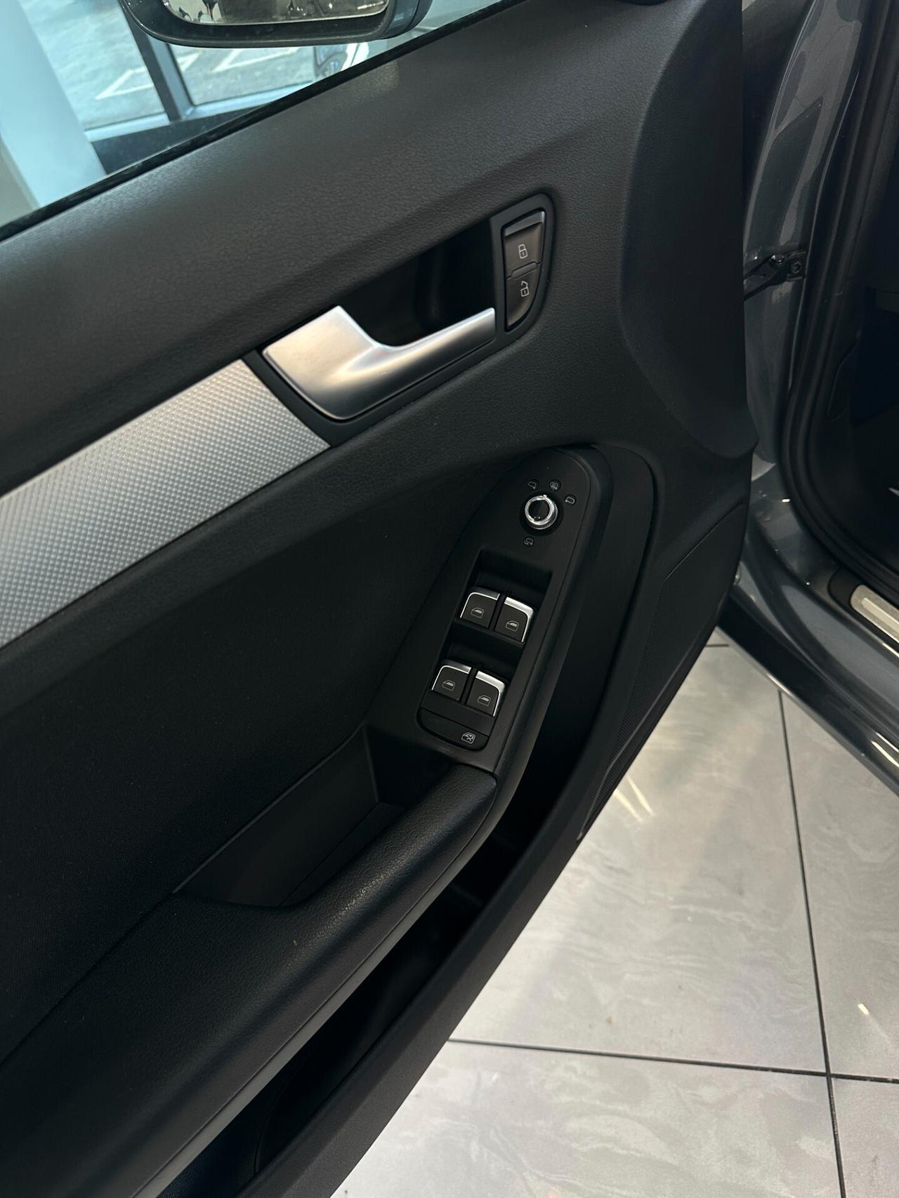 Audi A4 2.0 tdi 177cv multitronic ClimaBizona Finanziabile