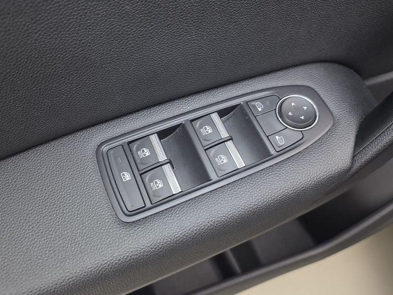 Renault Captur E-Tech hybrid 1.6 E-TECH HEV 145 TECHNO AUTO