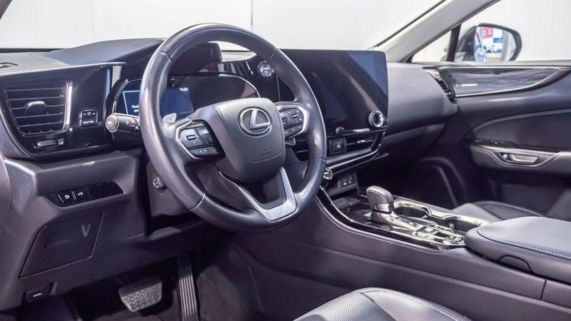 Lexus NX II 2022 450h+ 2.5 phev Premium 4wd e-cvt